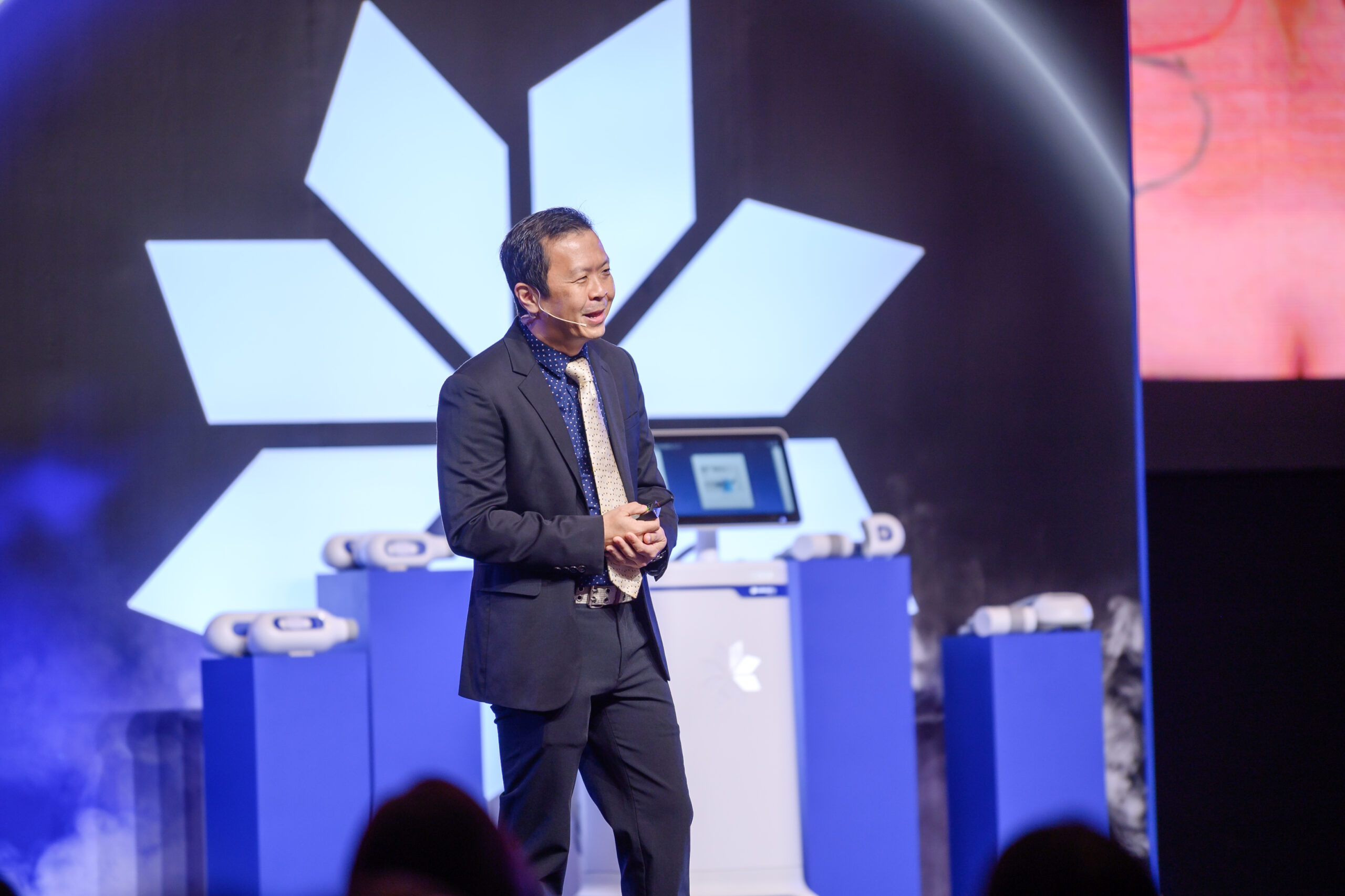 Dr. Terence Tan on CoolSculpting Elite Improvements Singapore